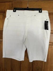 Kim Rogers sz 14P womens Bermuda White Shorts NWT - Picture 1 of 4