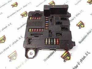 Caja de fusibles Renault Scenic Megane 8200306033C S118399300M UPC X84 N3 - Bild 1 von 2