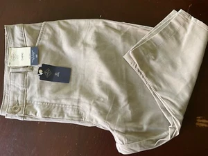 NWT St. John’s Bay Women’s Size 18 Petite Capri Brown Pants Mid Rise Easy Fit - Picture 1 of 8