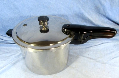 Presto 6 Qt. Polished Aluminum Pressure Cooker Model 01264 - New, Unused - Image 1 of 4