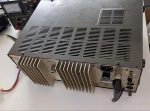 Émetteur-récepteur YAESU FT-736MX VHF/UHF tous modes entièrement fonctionnel - Zdjęcie 1 z 2