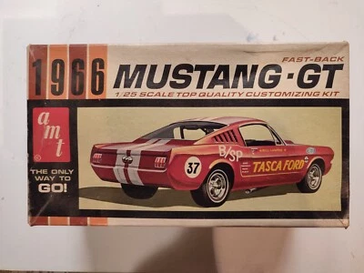 AMT Mustang GT 1966 Fast Back 1/25 - Immagine 1 di 3