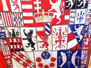 VINTAGE KUNSTHISTORISCHES MUSEUM WIEN PURE SILK SCARF - Picture 1 of 5