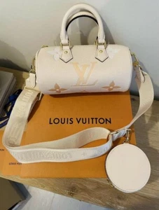 Genuine LOUIS VUITTON Papillon BB Crossbody Bag With Pouch Strap. Cream & Gold! - Picture 1 of 12