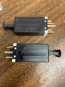 LOT OF 2  -  R4B1EJZ  EMERSON Protector  Pin Modules UNIT PROTECT  BLACK 614381 - Picture 1 of 1