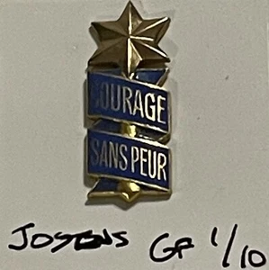 US ARMY WWII 53rd INFANTRY REG INSIGNIA COURAGE SANS PUER JOSTEN 1/20 GF BIN#S1C - Picture 1 of 5