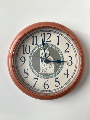 Vintage Spartus Cat Clock Works Dusty Rose Pink Country Mauve 80’s Plastic Wall Cover