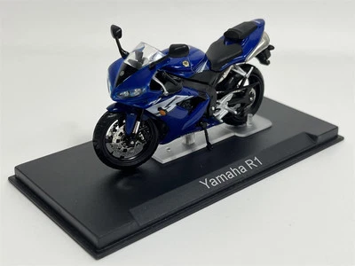 Yamaha R1 Diecast Model 1:24 Scale Altaya MC3 - Image 1 of 4