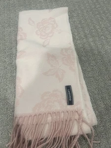 Lands End Schal rosa Blumen Fransen 33,5”/15” Zoll - Bild 1 von 3
