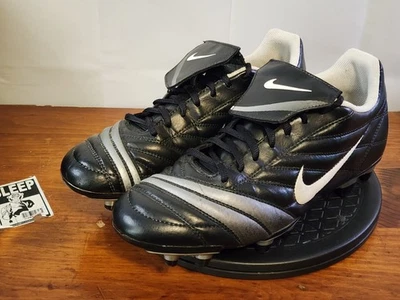 Nike Premier FG Men outdoor soccer cleat 316219 011 Size 9 Black 2007 - Image 1 of 4