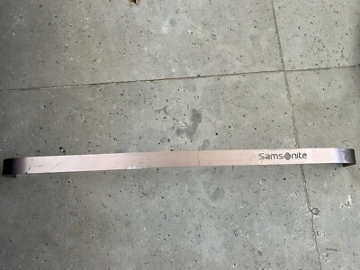 SAMSONITE MINTER 75CM EXPANDABLE SUITCASE NAVY Front Metal Brand Band - image 1 of 2