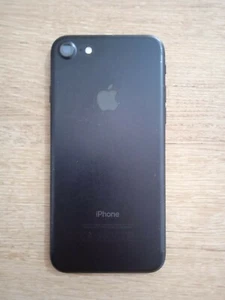 Apple iPhone 7 - 32GB - Nero Opaco (Sbloccato) - Foto 1 di 6