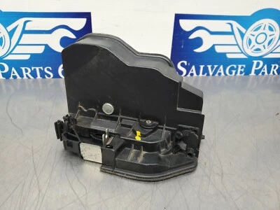 Actuador de bloqueo de puerta BMW 535XI E60 2008 - conductor trasero izquierdo Foto 1 de 4