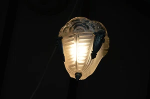 BEAUTIFUL FRENCH ART DECO 1930's Frosted Glass Pendant LIGHT - Imagen 1 de 9