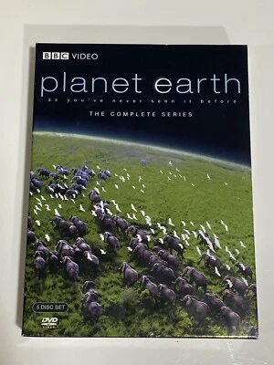 PLANET EARTH The Complete Series DVD Box Set 5 Discs David Attenborough - Image 1 of 4