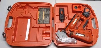 Clavadora Paslode Impulse IM250 II F-16 II inalámbrica 16 GA acabado recto 900400 P1 Foto 1 de 4