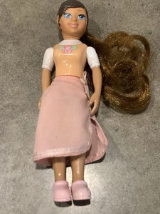 Muñeca morena familia amorosa mamá figura cuidado esquinas casa de muñecas curvas de aprendizaje - Imagen 1 de 3