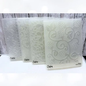 Sizzix BERRIES Ramo Pavone Texture Cartelle in rilievo Set di 4 - Foto 1 di 3