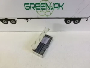 WAGO 282-696 FUSE BLOCK DIN RAIL MOUNT NEW OPEN BOX OF 25 FREE SHIPPING!!!!!!!!! - Picture 1 of 3