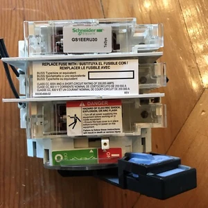 Schneider Electric Fusible General Purpose Switch GS1EERU30 30A 600V 3Ph Used - Picture 1 of 2