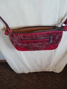 A Patricia Nash Purse - Picture 1 of 8