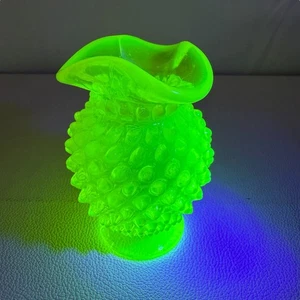 Fenton Topaz Opalescent Vaseline Glass Hobnail Mini Bud Vase Tri Lobe Top - Picture 1 of 7