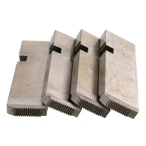 Steel Dragon Tools® 47740 1/4"- 3/8" Alloy NPT Pipe Dies fits RIDGID® 811A 815A - Picture 1 of 5