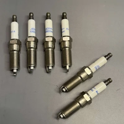 Bujía ACDelco Iridium 6 piezas 12622441 para GMC Envoy Mazda Tribute Pontiac G8 Foto 1 de 4