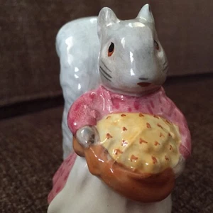 Beswick Beatrix Potter Figurine Squirrel Goody Tiptoes (c)1961 Bunnykins F.Warne - Picture 1 of 12