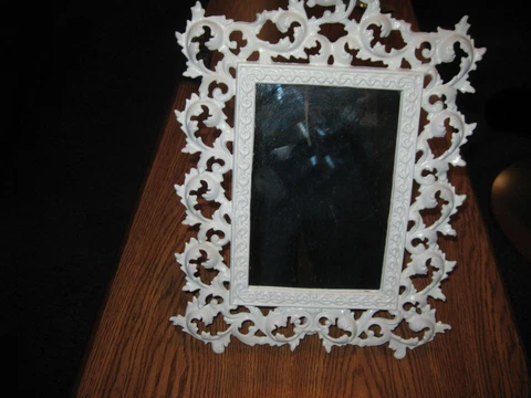 VINTAGE VICTORIAN ORMOLU HEAVY CAST IRON VANTIY FRAME STAND UP MIRROR 16" X 11" Cover