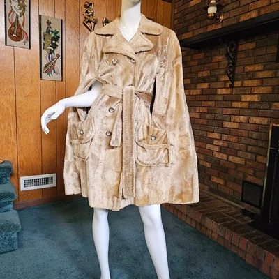 Vtg 60s 70s Mod Soul Train Faux Fur Belted Youthquake Cape Poncho Go Go Coat OS - Image 1 of 4