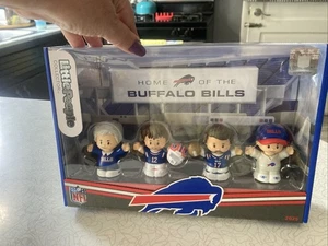 2025 Fisher-Price Little People Buffalo Bills Kelly Allen Levy McDermott Set New - Picture 1 of 5