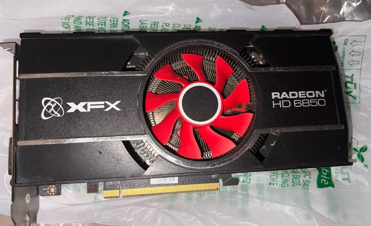 グラフィックボード　AMD Radeon HD 6850 AMD Radeon HD 6850 Specs | TechPowerUp GPU Database