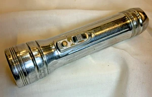 Linterna Winchester Cromo 2D Baterías Funciona De Colección - Imagen 1 de 9