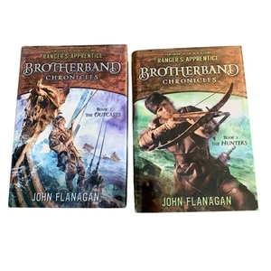 Brotherband Chronicles 1 & 3 The Outcasts The Hunters Hardcover John Flanagan 2 - Imagen 1 de 9