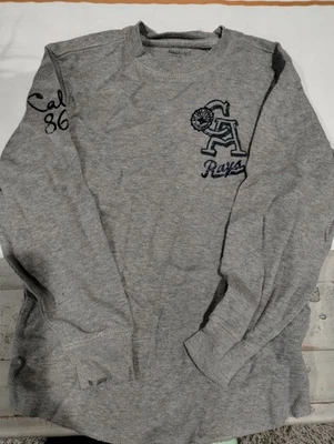 Camisa térmica gris Gap para niños Gap Top pequeño de algodón manga larga 6-7 Foto 1 de 2