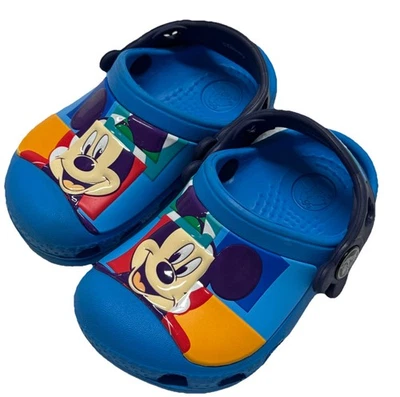 Zueco Crocs Disney Mickey Colorblock Ocean/Nautica Navy 4/5C Foto 1 de 4