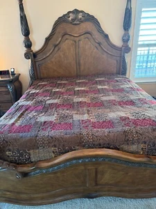 Croscill CCL10-0011 - Luxe Chenille Jacquard Patchwork Comforter Set, King, Red - Picture 1 of 6