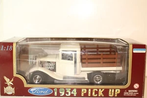 1:18 Scale Yat Ming Road Legends 1934 Ford Stake Bed Truck, White - Picture 1 of 10