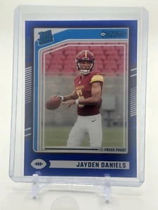 2024 Panini Donruss - Rated Rookie Jayden Daniels #389 Blue Press Proof (RC) - Picture 1 of 2