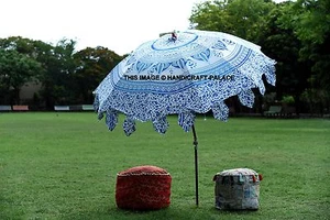 Indian Beautiful Garden Parasol Blue Ombre Mandala Cotton Sun Shades Umbrella - Foto 1 di 1
