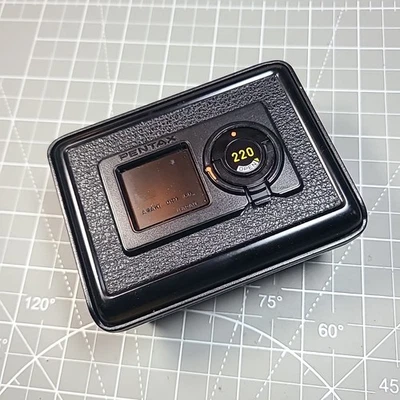 PENTAX 645 220 Film Back Insert for 645, 645 N, 645 NII With Insert Holder - Image 1 of 4