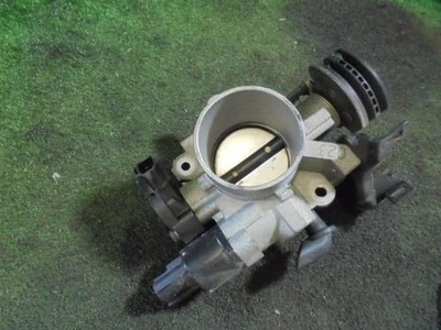 Chrysler PT Cruiser 2002 GH-PT2K20 carrocería del acelerador [usado] [PA01097522] Foto 1 de 2