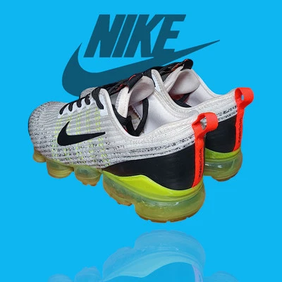 Nike Air Vapor Max Fly-Knit 3 Blanco Negro Volt Neon BQ5238-100 GS 6.5Y EN MUY BUEN ESTADO Foto 1 de 4