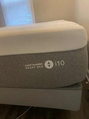 Cama inteligente Sleep Number I10 Queen doble nunca dormida.  Comprado mayo 2025 Foto 1 de 4
