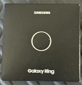 Samsung Galaxy Ring Fitness Tracker In Titanium Silver -Size 14 - SM-Q514NZSAXAR - Picture 1 of 2