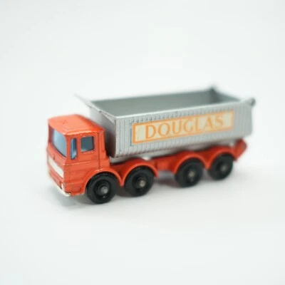 EUC Vtg 1969 Matchbox Lesney #51 Douglas Ergonamic Cab 8 Wheel Tipper Dump Truck - Image 1 of 4