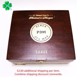 Caja de cigarros de madera vacía con sombra robusta Perla Del Mar 6,75" x 5,75" x 3" - Imagen 1 de 11