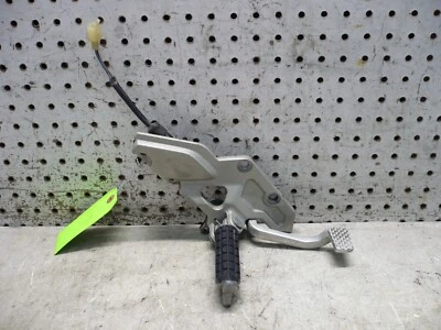 KAWASAKI 94 1994 ZX11 NINJA ZX-11 ESTRIBA DELANTERA DERECHA PEDAL FRENO TRASERO OEM Foto 1 de 4