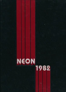 Youngstown OH University yearbook 1982 Ohio book - Foto 1 di 1